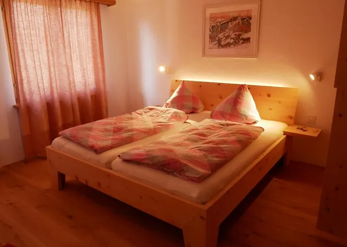 Apartment Chesa Delfin Pontresina